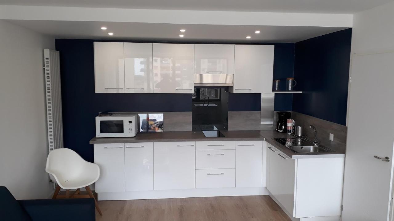 Les Marines Apartment Courseulles-sur-Mer Bagian luar foto